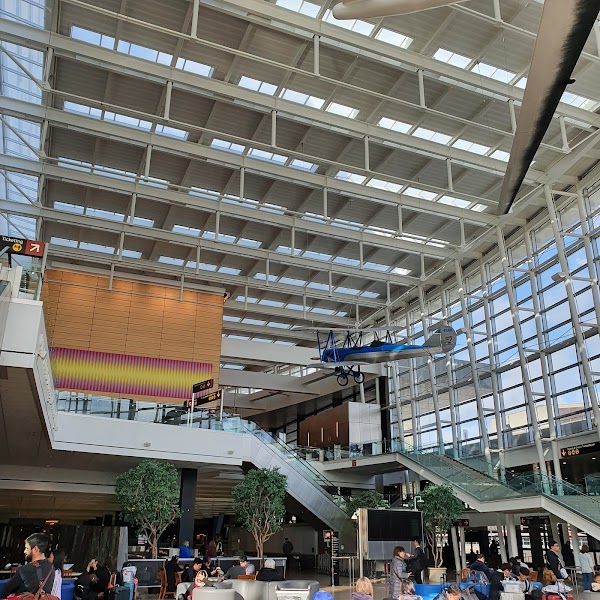 Seattle–Tacoma International Airport 5