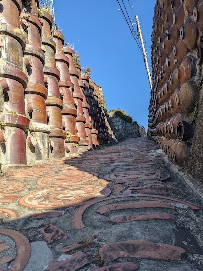 Tokoname Pottery Path