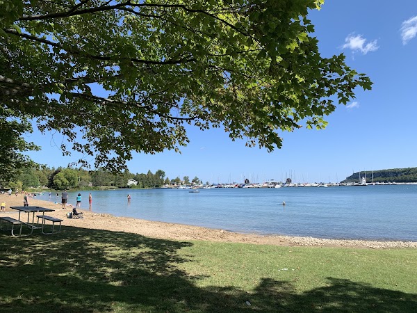 Lion's Head Beach