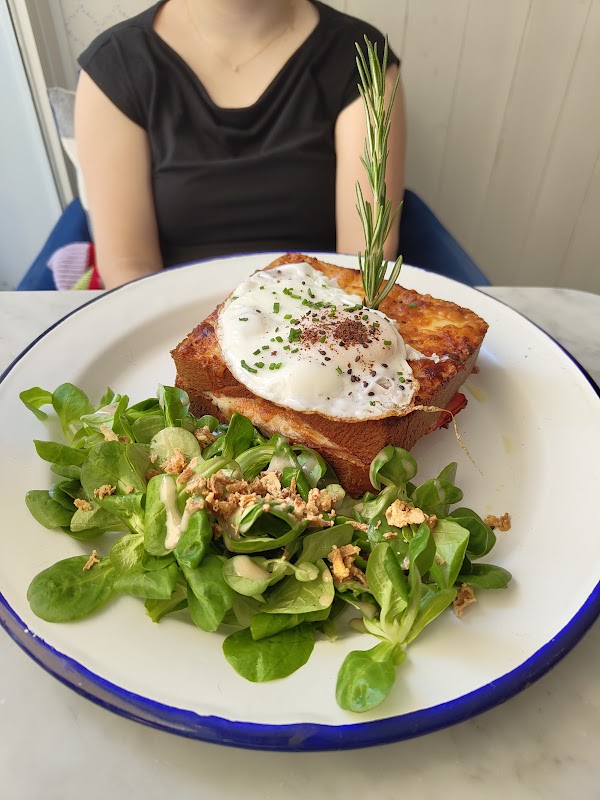 EDMOND café (Breakfast | Brunch | Cakes) 4