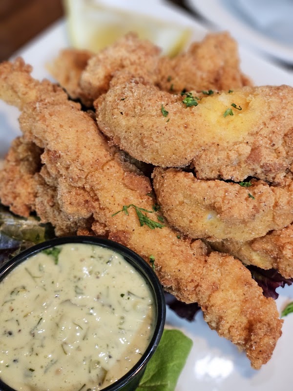Paschal's Restaurant & Bar 5