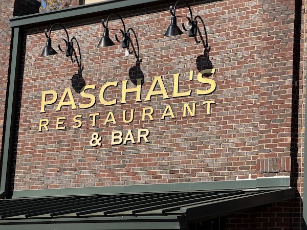 Paschal's Restaurant & Bar 2