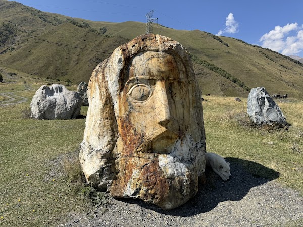 Gigantic Sculptures by Merab Phiranishvili.