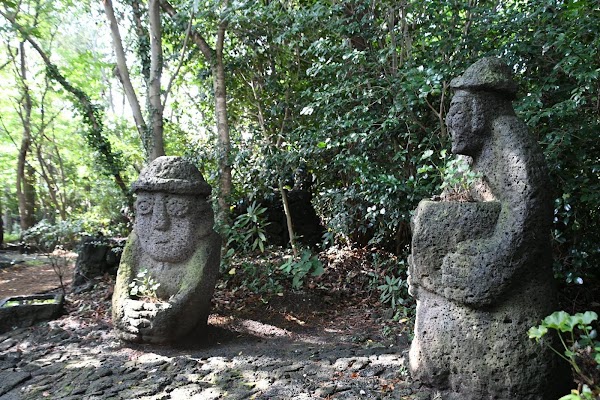 Bukchon Dol Hareubang Park 5