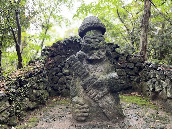 Bukchon Dol Hareubang Park 4
