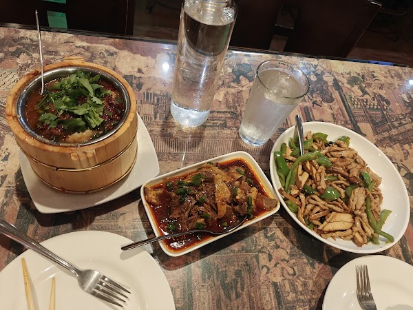 Crouching Tiger Restaurant & Bar 4