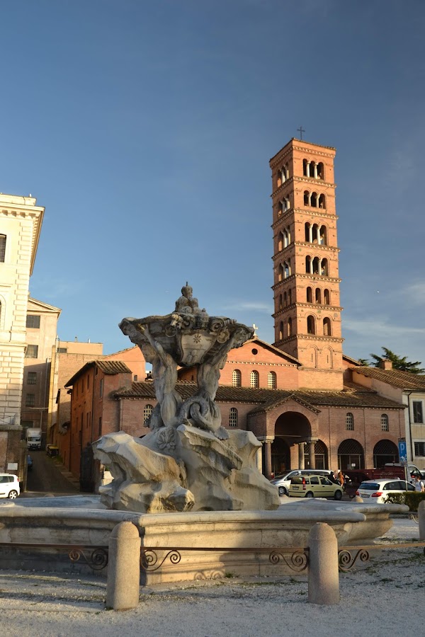 Piazza Bocca della Verità 4