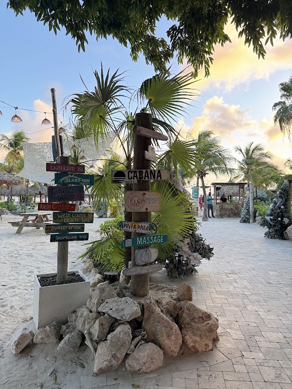 MOOD Beach Curacao 4