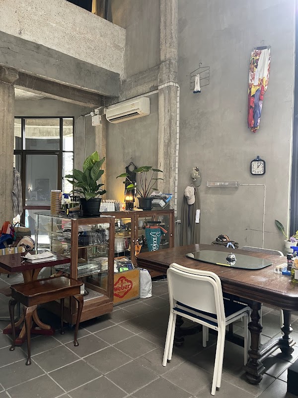WWA Chooseless cafe 4