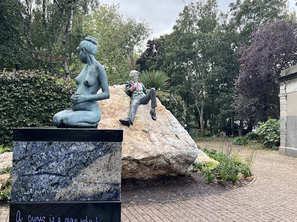 The Oscar Wilde Monument 3