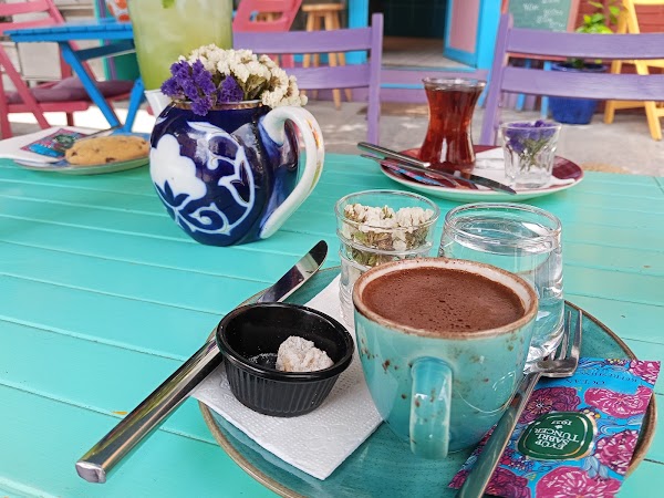 Maya's Corner Cafe 3