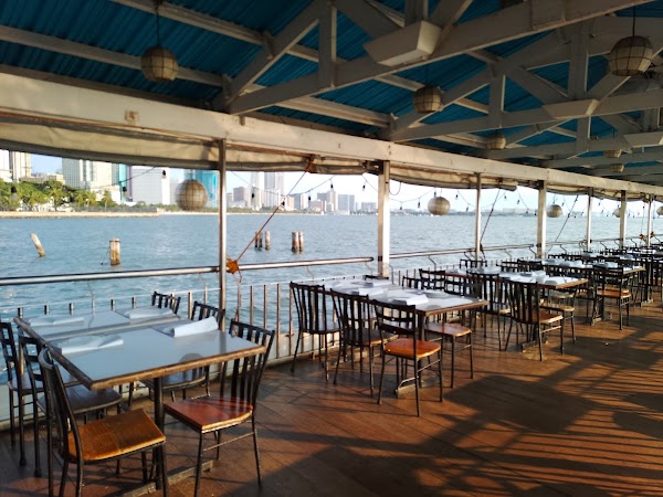 Harbor View Restaurant