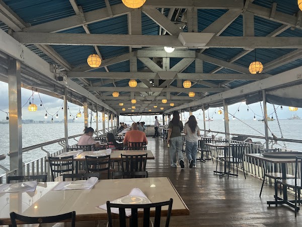 Harbor View Restaurant 3