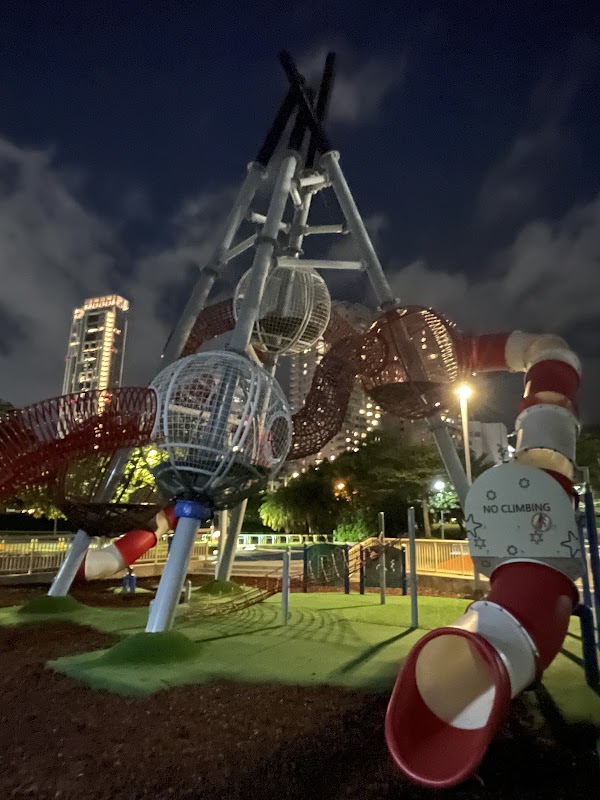 綜合兒童遊樂區-天母運動公園設施