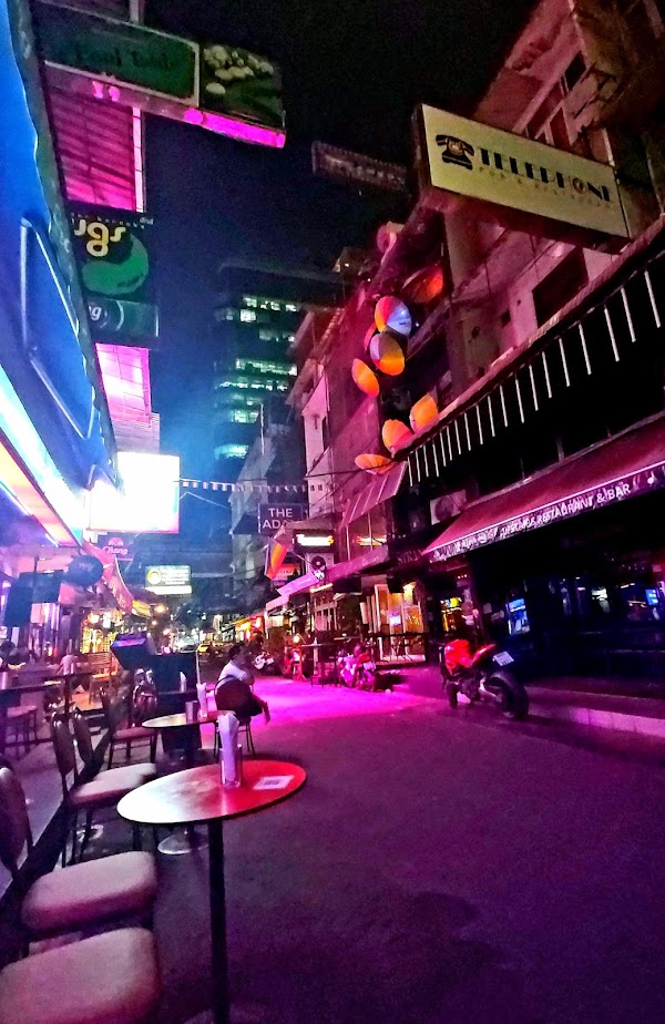 Bangkok 85