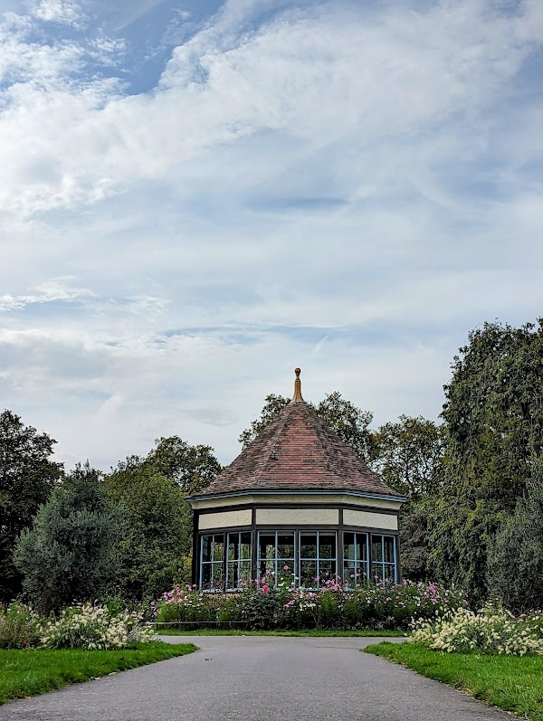 Myatt's Fields Park 4