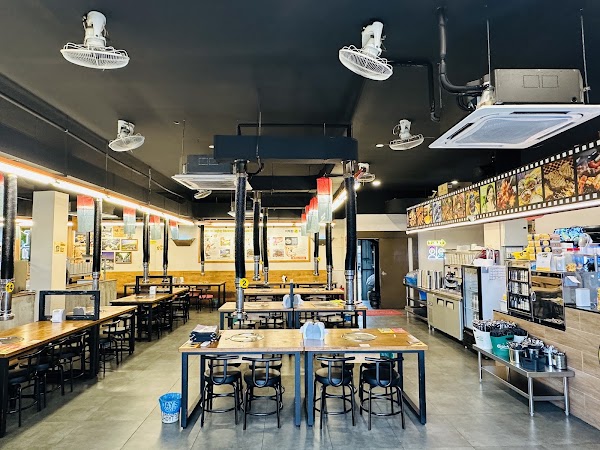 ITAEWON BBQ BUFFET 1