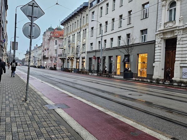 Grösslingová 1