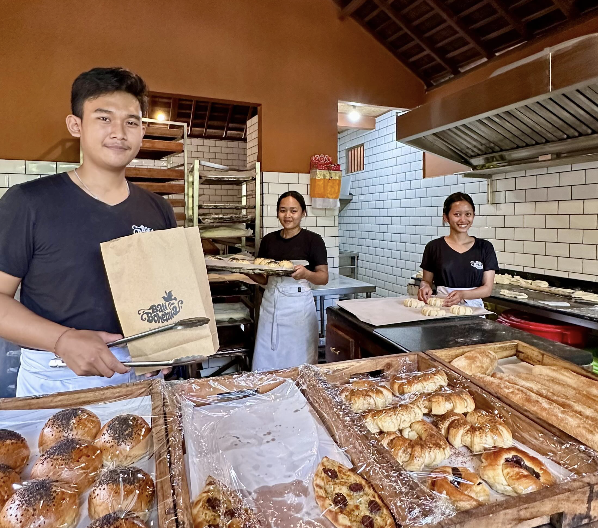 Roti Bohemia Bakery