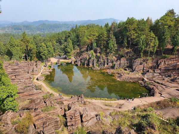 Hongshilinzhen