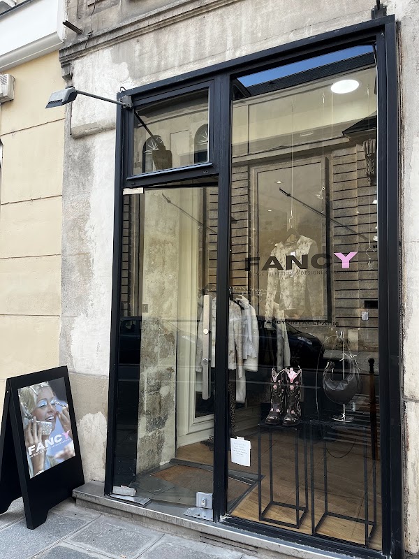 FANCY VINTAGE PARIS 1