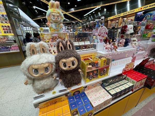 POP MART centralwOrld 5