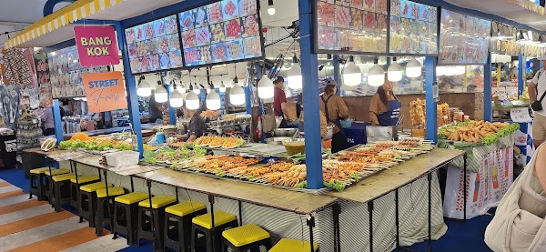 POP MART centralwOrld 3