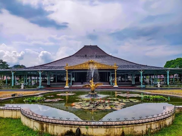 Pura Mangkunegaran 1