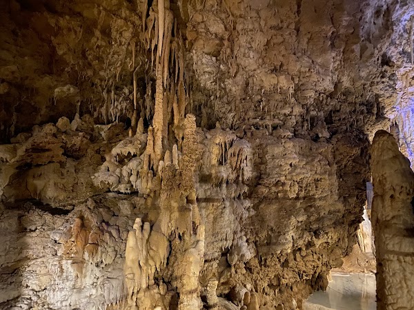 Gyokusendo Cave 3