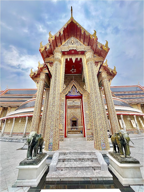 Wat Ratchabophit Sathitmahasimaram Ratchaworawihan 4