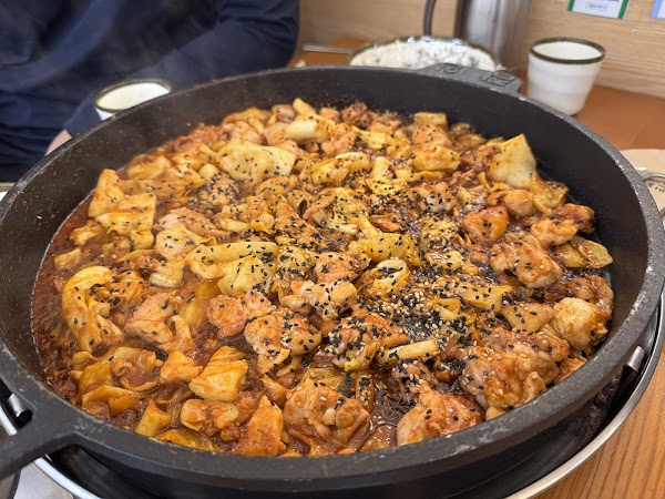 장인닭갈비 명동점 | Myeongdong JangIn Dakgalbi Restaurants | 職人鶏リブ明洞店 | 匠人鸡排明洞店 3