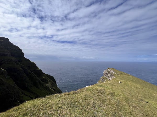 Ásmundarstakkur trailhead 2