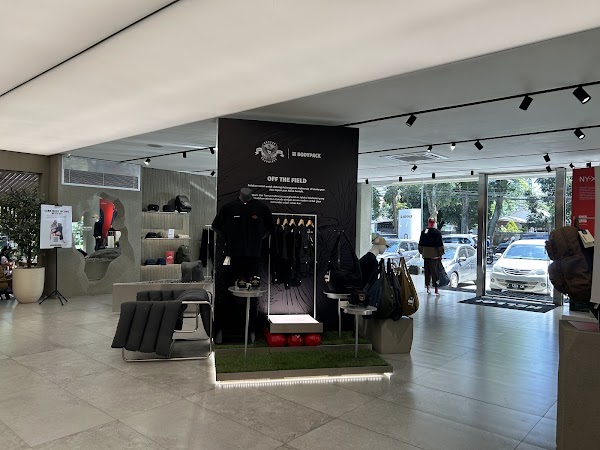 Bodypack Flagship Store - Bandung