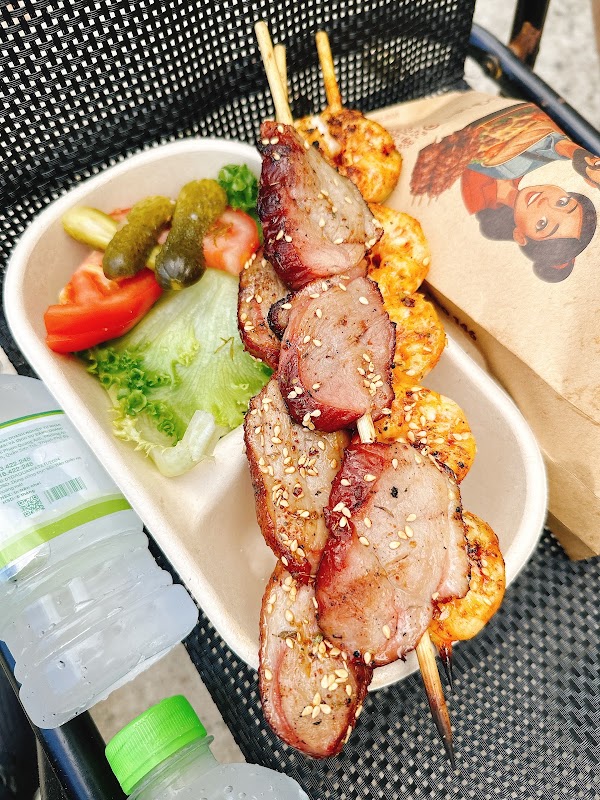 Bánh mì SAILS AND SKEWERS 4