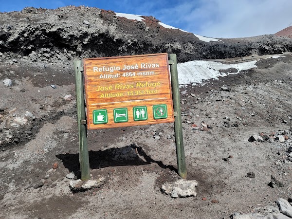 Refugio Cotopaxi (Jose Ribas) 3