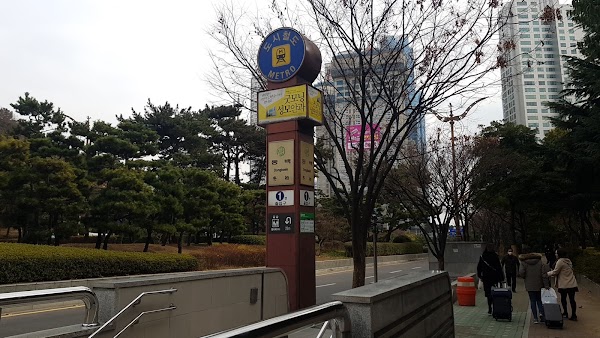 Dongbaek 3