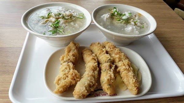 Chou's Shrimp Rolls 5