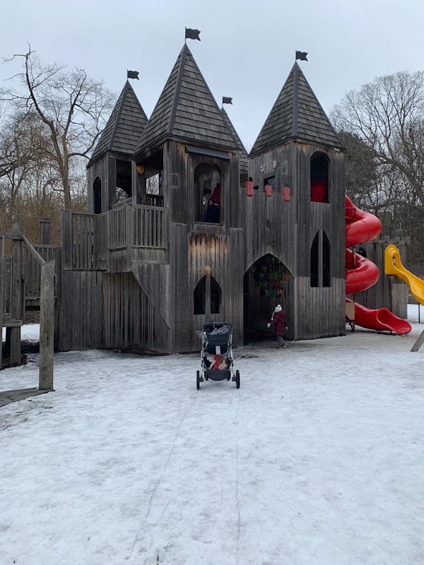 Jamie Bell Adventure Playground 5