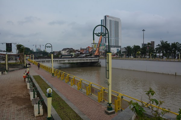 Tirtonadi Dam Park