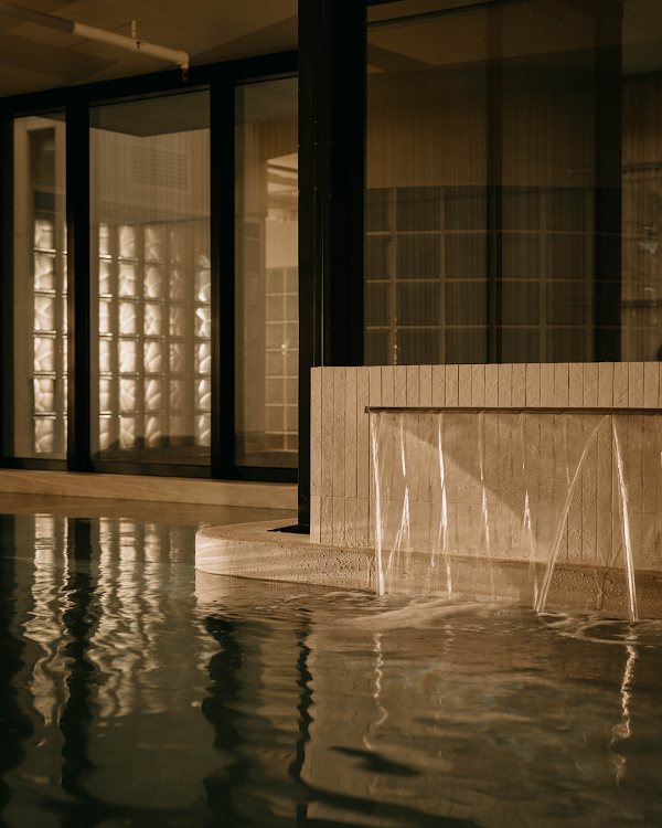 Mineral Bathhouse 1
