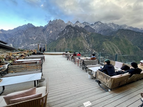 Tiger Leaping Gorge Tea-Horse Guesthouse 2