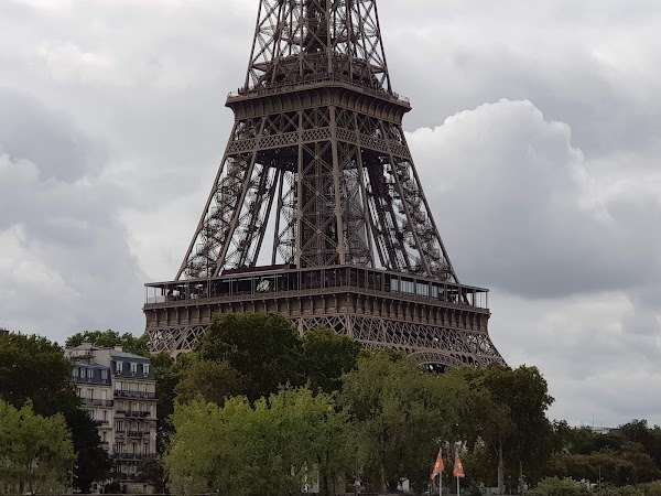 Quai Jacques Chirac