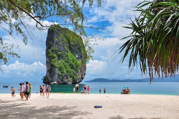 Ko Poda Beach
