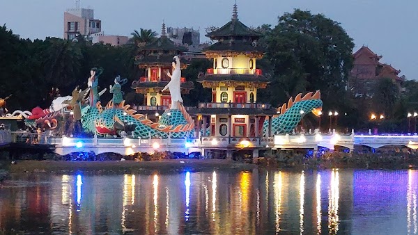 Lotus Pond Scenic Area 5