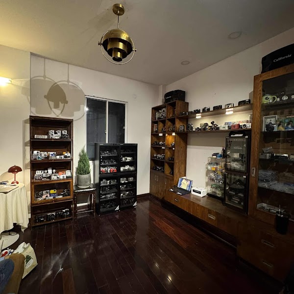 VIG FILM store saigon 5