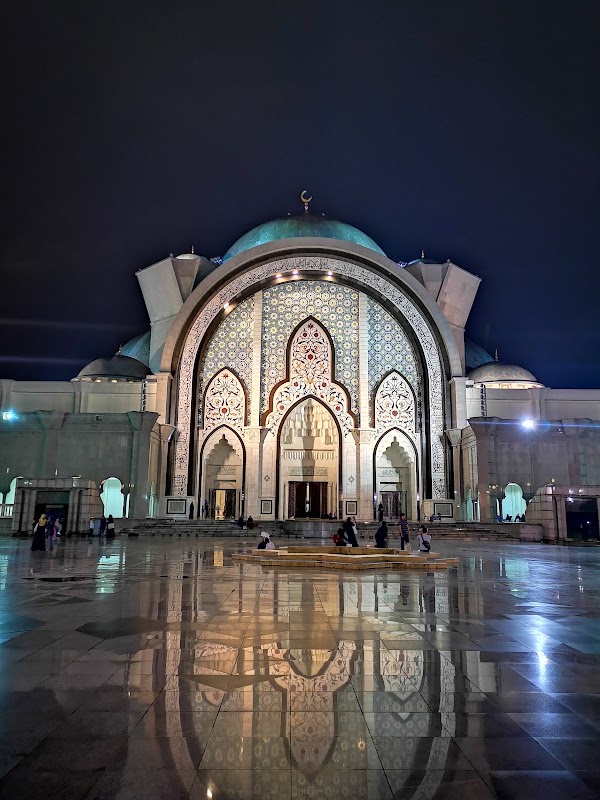 Masjid Wilayah Persekutuan (The Federal Territory Mosque) 4
