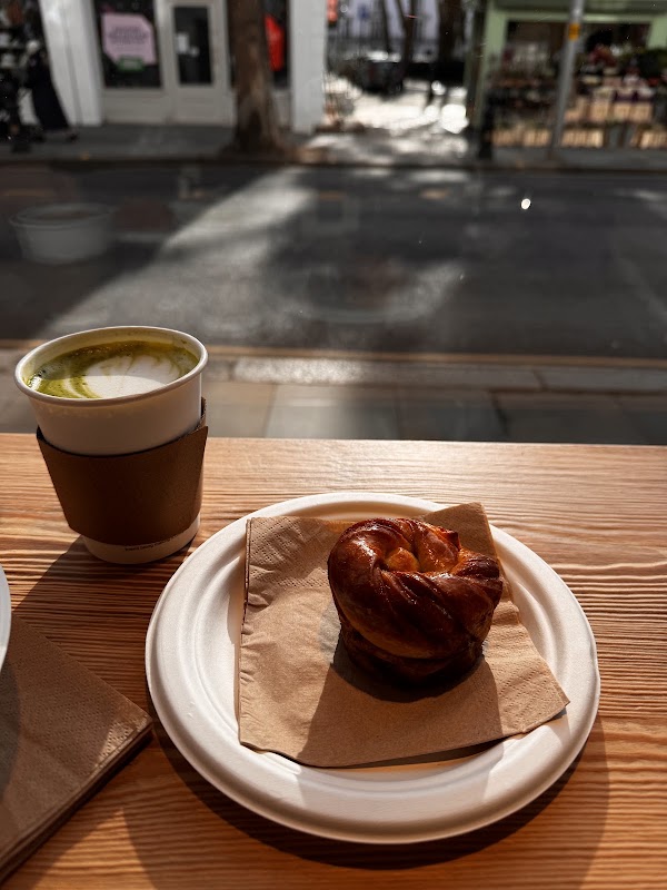St.George Coffee Shop & Wine Bar • Chelsea 3