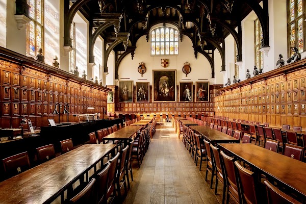 The Honourable Society of the Middle Temple 5