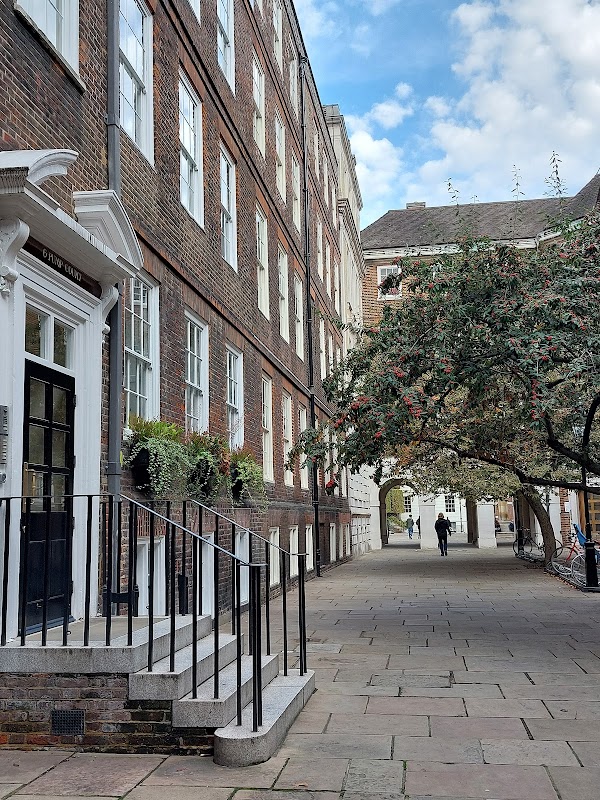 The Honourable Society of the Middle Temple 3