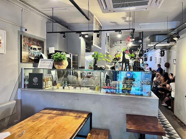 FLOCK CAFE
